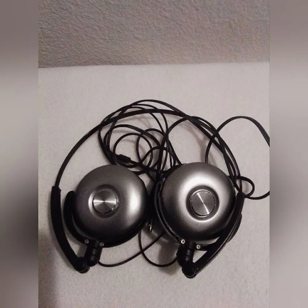 Sleek Silver & Black Foldable Wired Headphones - New”